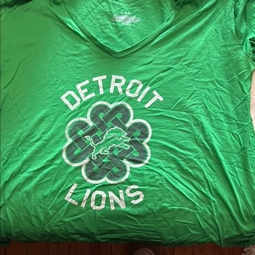 Detroit Lions Green T-Shirt